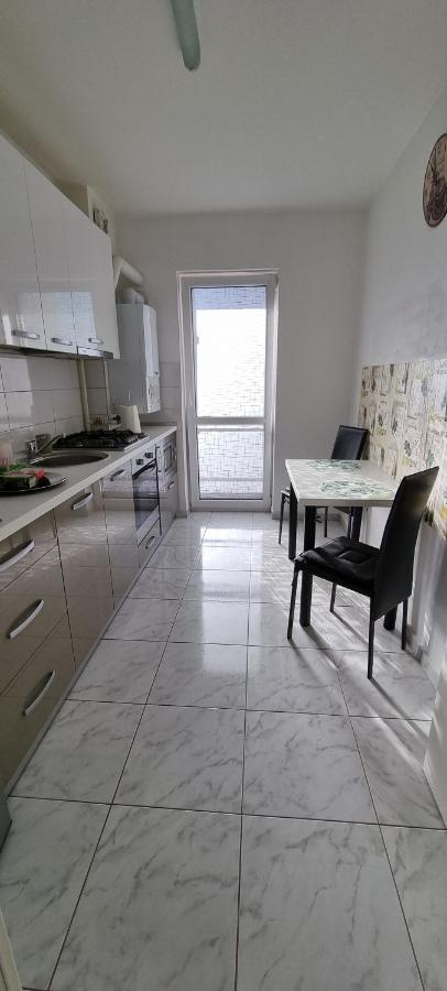 Stay Inn Brasov Ngoại thất bức ảnh