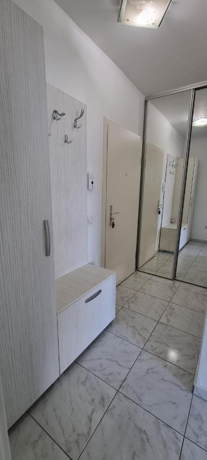 Stay Inn Brasov Ngoại thất bức ảnh